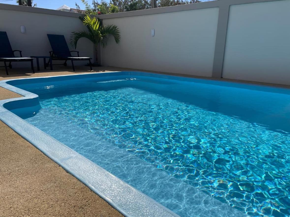 Seasand-Entire Luxury 3 Bd Condo - Close To Beach Flic-en-Flacq Exteriör bild