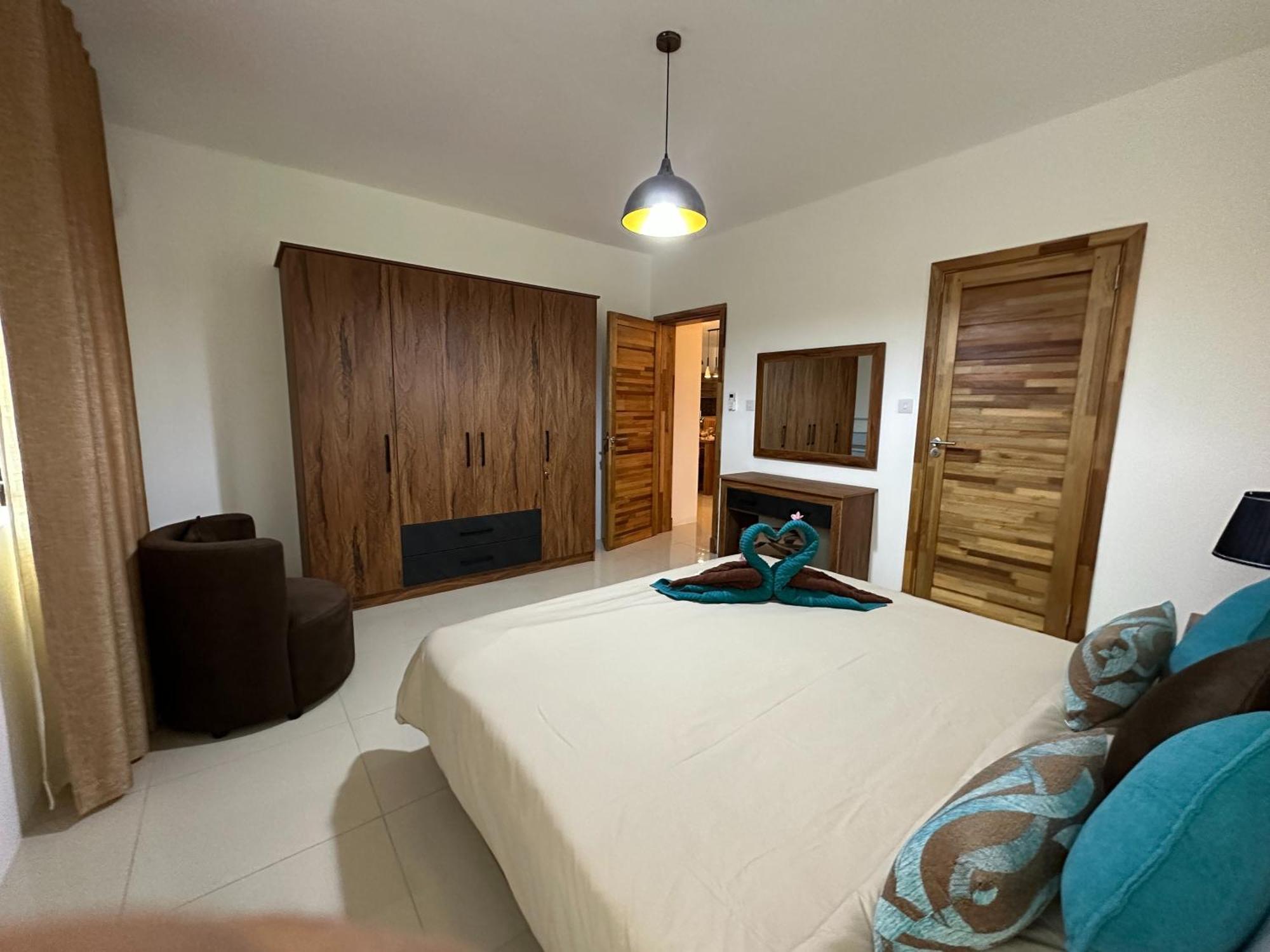Seasand-Entire Luxury 3 Bd Condo - Close To Beach Flic-en-Flacq Exteriör bild