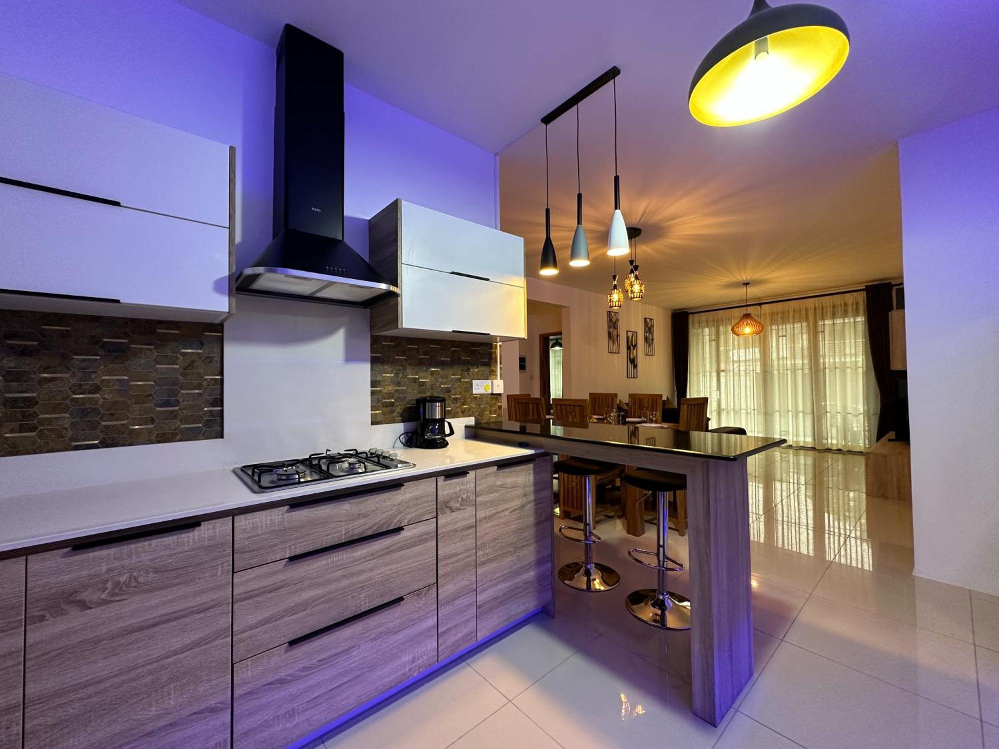 Seasand-Entire Luxury 3 Bd Condo - Close To Beach Flic-en-Flacq Exteriör bild